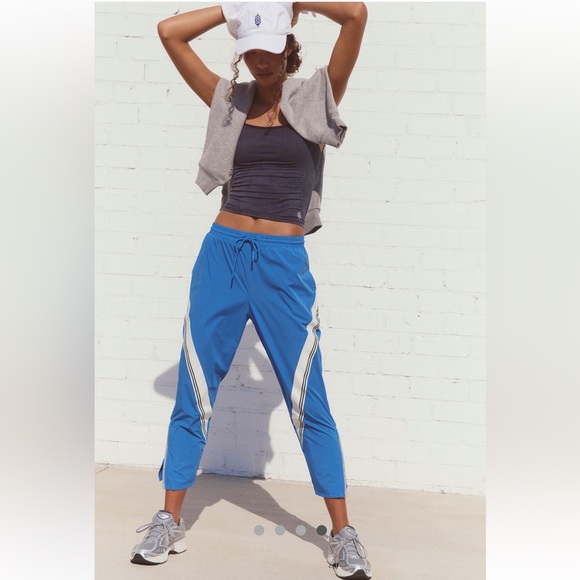 FPM Women's Blue Athletic Pants - Picture 3 of 4